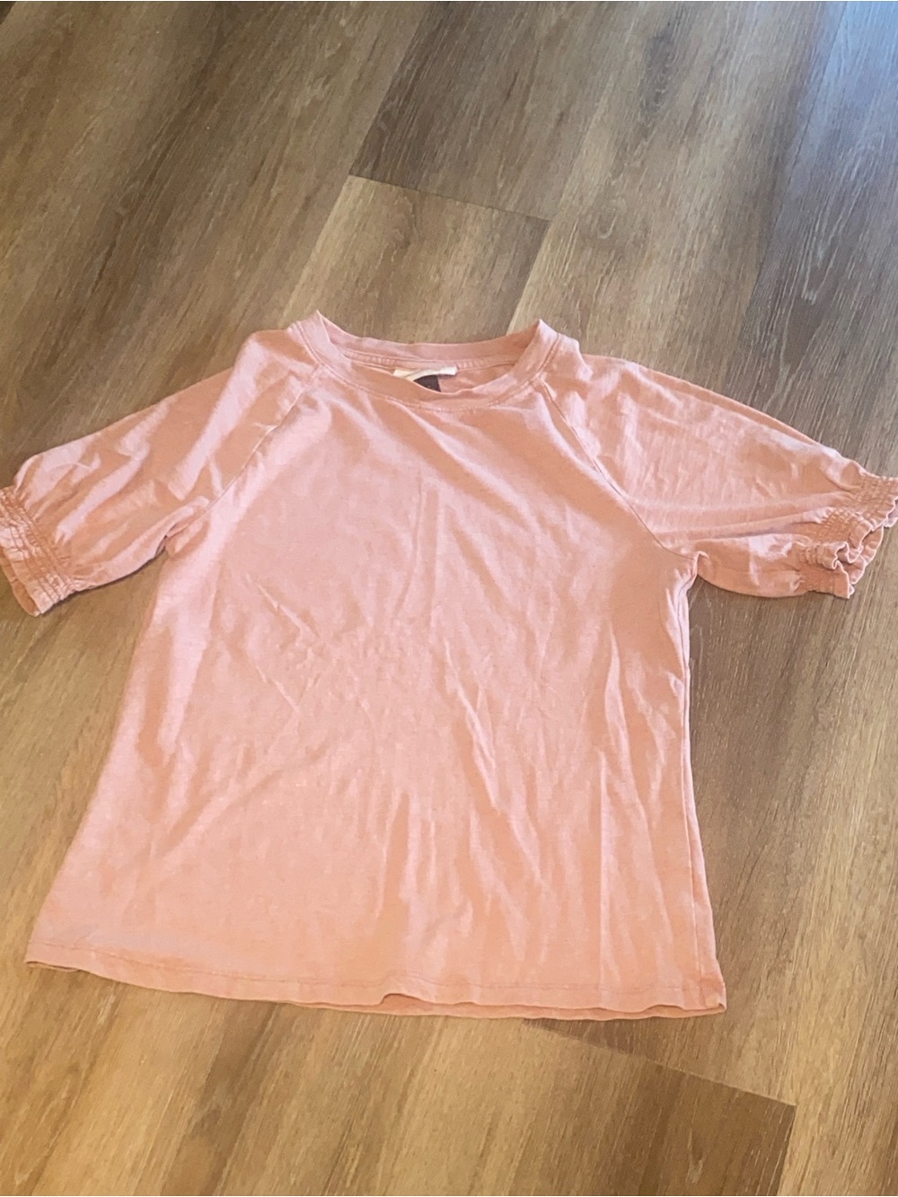 Universal Thread Peach Pink Short Sleeve Tee with Ruffle Trim